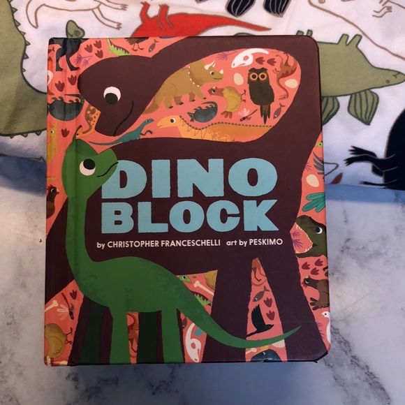 Dino Lover Lot! - Picture 4 of 7